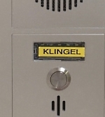 Klingel auf einer Klinik